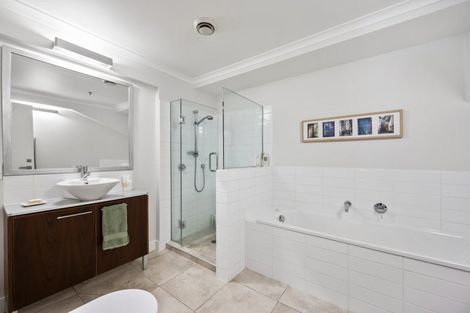 Photo of property in Augusta Apartments, 14/254 Willis Street, Te Aro, Wellington, 6011