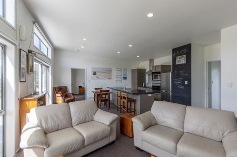 Photo of property in 18 Wai Matangi Place, Motuoapa, 3382