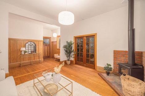 Photo of property in 48 Woodville Street, Edgeware, Christchurch, 8013