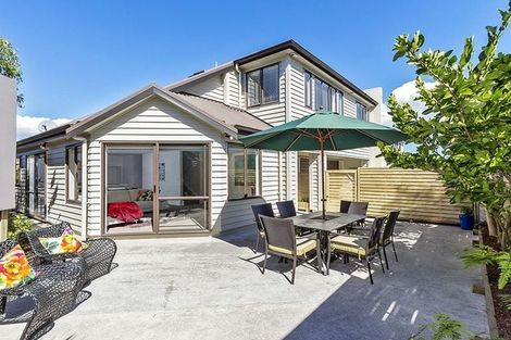 Photo of property in 32a Bleakhouse Road, Howick, Auckland, 2014