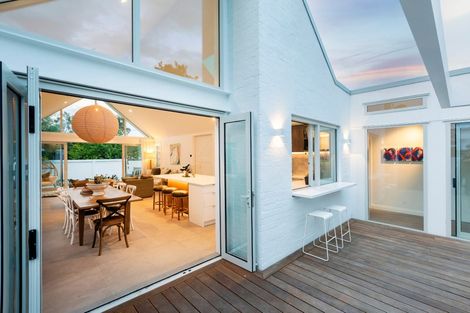 Photo of property in 4 Mathias Street, St Albans, Christchurch, 8052