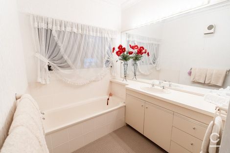 Photo of property in 151 Ngatai Road, Otumoetai, Tauranga, 3110