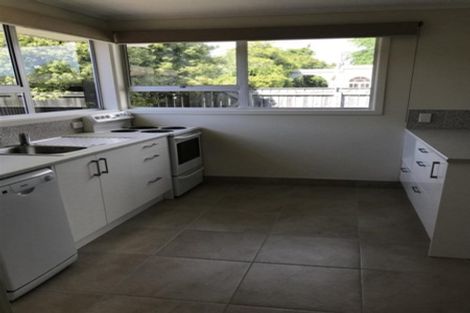 Photo of property in 1/606 Heretaunga Street East, Parkvale, Hastings, 4122