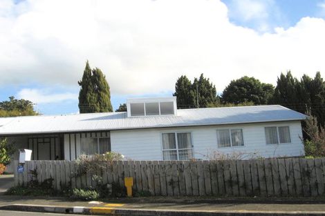 Photo of property in 4 Okere Place, Tikipunga, Whangarei, 0112