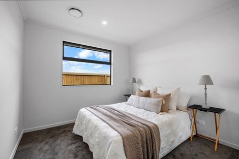 Photo of property in 49 Kingsdowne Drive, West Melton, 7618