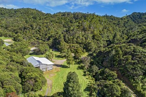 Photo of property in 31 Waitorupai Way, Matapouri, Whangarei, 0173