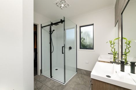 Photo of property in 51b Meadowland Street, Matua, Tauranga, 3110