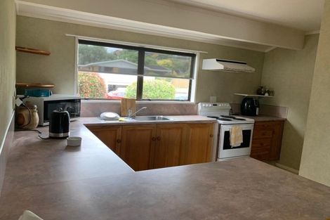 Photo of property in 1 Pandora Place, Welcome Bay, Tauranga, 3112