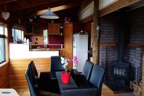 Photo of property in 12 Kaitake Place, Oakura, 4314