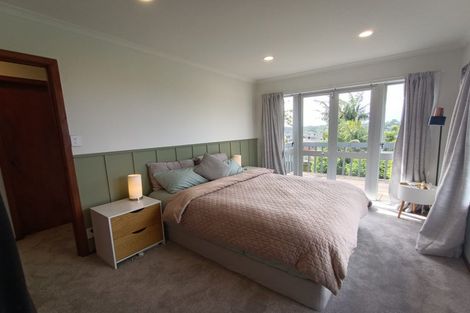 Photo of property in 32 Widmore Drive, Massey, Auckland, 0614