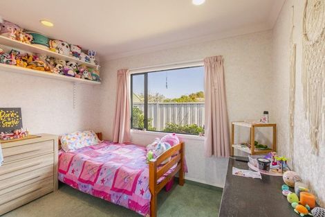 Photo of property in 69 Kensington Drive, Taradale, Napier, 4112