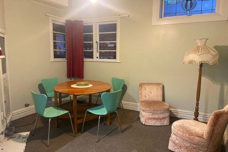 Photo of property in 24 Macdonald Crescent, Te Aro, Wellington, 6011