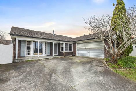 Photo of property in 13 Skilling Place, Farm Cove, Auckland, 2012