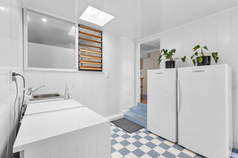 Photo of property in 24 Motukari Place, Onaero, Urenui, 4383