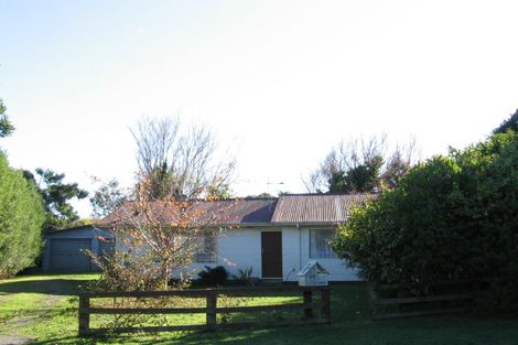 Photo of property in 25 Old Coach Road South, Otaki Beach, Otaki, 5512