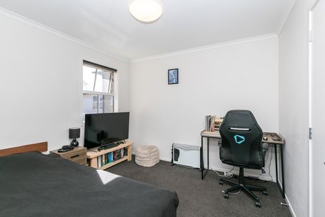 Photo of property in 19 Chiefs Court, Hamilton East, Hamilton, 3216