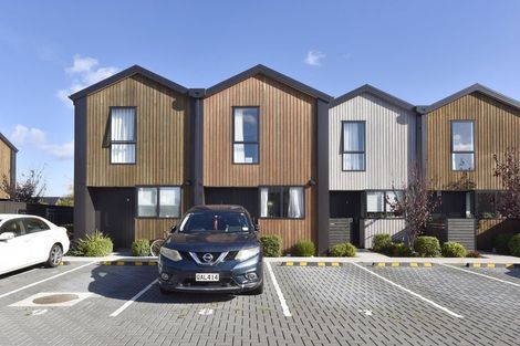 Photo of property in 2/111 Edgeware Road, St Albans, Christchurch, 8014