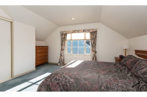 Photo of property in 2/61 Hawkesbury Avenue, St Albans, Christchurch, 8014