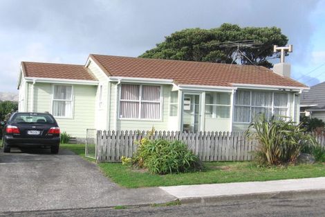 Photo of property in 51 Waiuta Street, Titahi Bay, Porirua, 5022