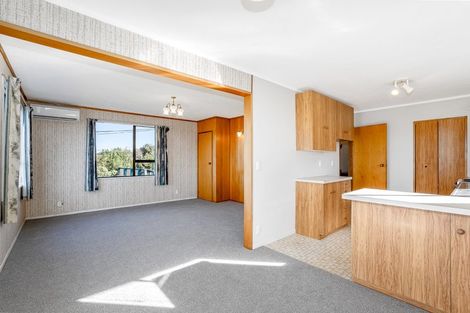 Photo of property in 37a Whanake Street, Titahi Bay, Porirua, 5022