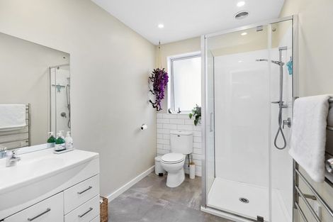 Photo of property in 79 Black Rock Road, Newlands, Wellington, 6037