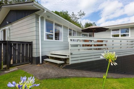 Photo of property in 29 Beaumont Crescent, Frankleigh Park, New Plymouth, 4310