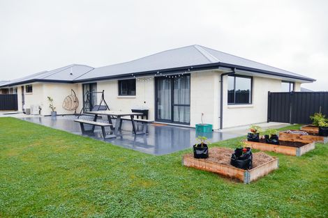 Photo of property in 18a Clydesdale Drive, Holmes Hill, Oamaru, 9401