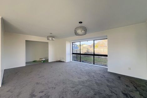 Photo of property in 1/25 Millhouse Drive, Northpark, Auckland, 2013