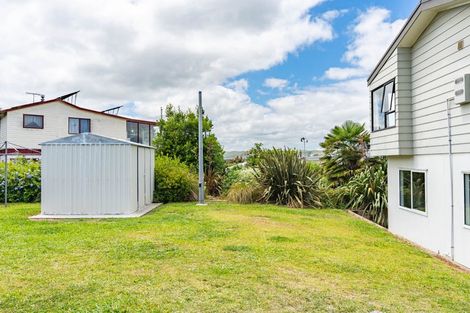 Photo of property in 28 Mariner Cove Road, Tinopai, 0593