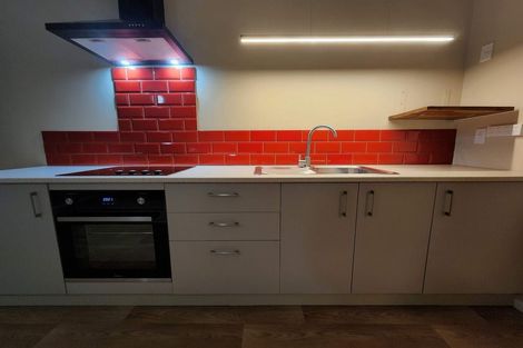 Photo of property in 16 First Avenue, Avenues, Whangarei, 0110