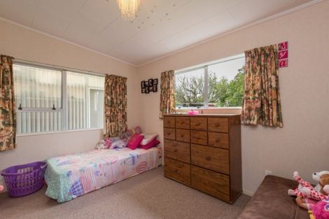 Photo of property in 10b Windlesham Place, Wakefield, 7025
