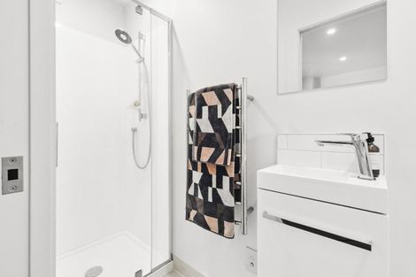 Photo of property in 8b Lyall Parade, Lyall Bay, Wellington, 6022