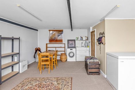 Photo of property in 11 Bowling Road, Greenmeadows, Napier, 4112