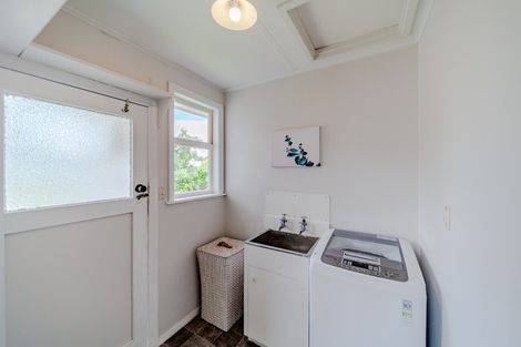 Photo of property in 12 Constable Crescent, Onekawa, Napier, 4110