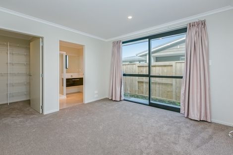 Photo of property in 19 Hugo Way, Papamoa Beach, Papamoa, 3118