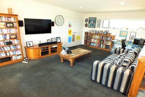 Photo of property in 116 Ti Kouka Crescent, Matarangi, Whitianga, 3592