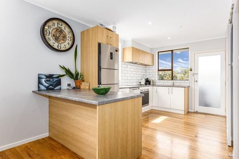 Photo of property in 9a City View Grove, Harbour View, Lower Hutt, 5010