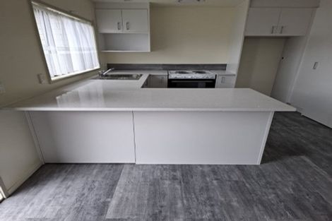 Photo of property in 7a Abel Tasman Avenue, Henderson, Auckland, 0610