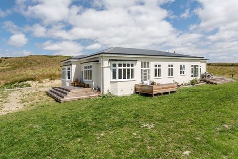 Photo of property in 67 Macraes Road, Waynes, Palmerston, 9483