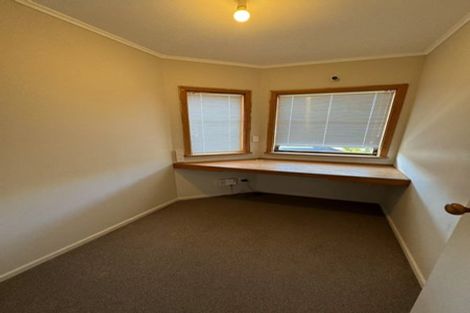 Photo of property in 572 Beach Road, Rothesay Bay, Auckland, 0630