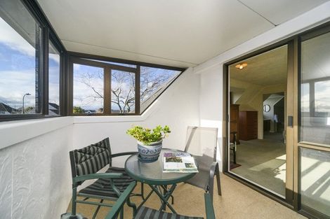 Photo of property in 8 Mcarthur Street, Terrace End, Palmerston North, 4410
