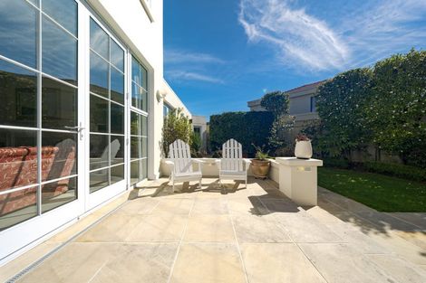 Photo of property in 8 Palazzo Lane, Riccarton, Christchurch, 8011