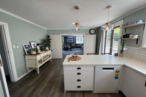 Photo of property in 6 Princess Street, Martinborough, 5711