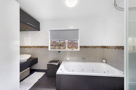 Photo of property in 403 Whangaparaoa Road, Stanmore Bay, Whangaparaoa, 0932