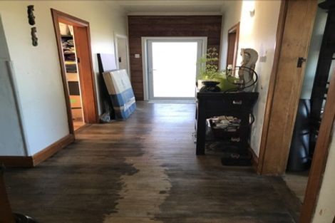 Photo of property in 18 Grove Burn Road, Tuatapere, 9620