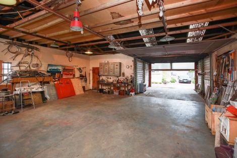 Photo of property in 8 Croall Crescent, St Andrews, Hamilton, 3200