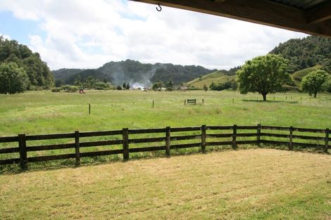 Photo of property in 3180 Mokau Road, Ahititi, Urenui, 4378