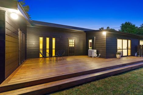 Photo of property in 27 Fincham Road, Raumati Beach, Paraparaumu, 5032