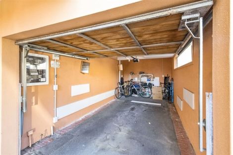 Photo of property in 83c Majoribanks Street, Mount Victoria, Wellington, 6011
