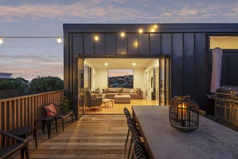 Photo of property in 110 Mount Pleasant Road, Mount Pleasant, Christchurch, 8081